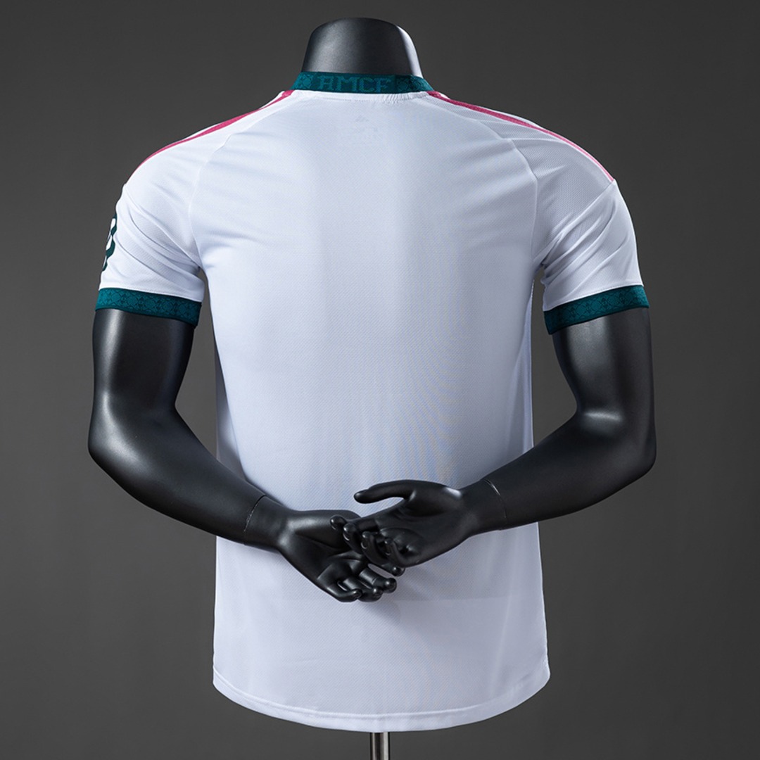 Real Madrid Home 26/27 — Jogador